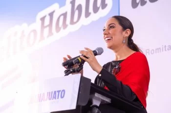 Gobernadora de Guanajuato entrega escrituras, impulsa arte juvenil y la industria láctea en una jornada de tres eventos