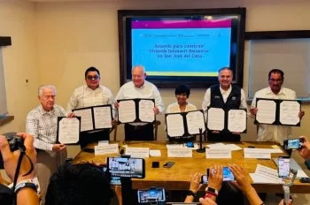 Gobierno de BCS firma acuerdo para construir 15 mil 400 viviendas en Los Cabos