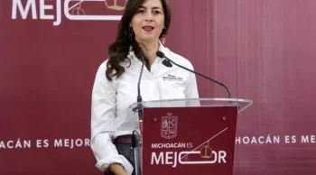 Plan Michoacán beneficia a 830 mil estudiantes con becas y mejora de infraestructura escolar