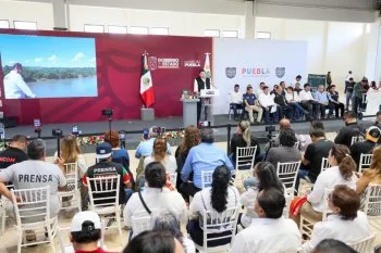 Puebla refuerza operativos ante lluvias intensas: 18 módulos de maquinaria y 13 trenes de pavimento listos