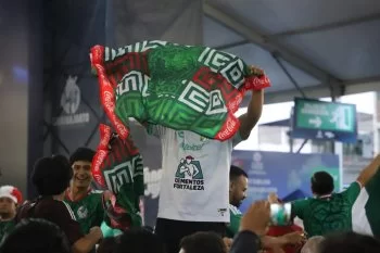 México vence a Corea del Sur y reúne a 18 mil 549 personas en plazas de Guanajuato