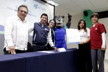 UTC clausura programa PreUniversitario Vive la UTC 2026 con entrega de 110 constancias