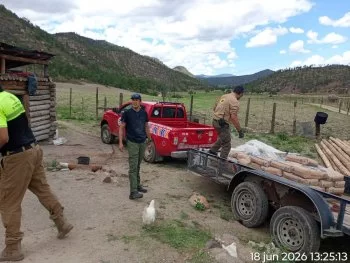 Gobierno de Chihuahua entrega apoyos a afectados por incendio forestal en Guerrero