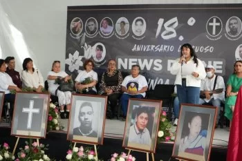 Conmemoran 18 años de la tragedia del News Divine con llamado a proteger a las juventudes