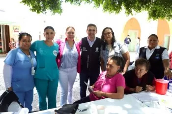 DIF Estatal lleva servicios y atención integral a familias de Victoria, Guanajuato