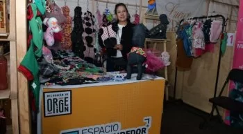 Pabellón de Productores en el Jalo Futbolero impulsa economía local en Michoacán