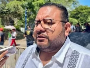 Acuerdan mesa de diálogo tripartita con la CETEG en Chilpancingo