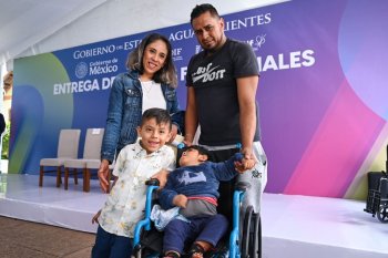 Gobierno de Aguascalientes entrega auxiliares funcionales a 165 personas vulnerables