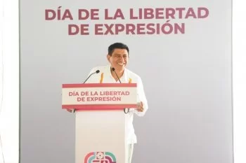 Oaxaca impulsa incorporación de periodistas al IMSS como referente nacional