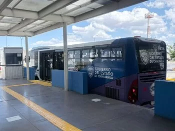 Reanudan al 100% servicio de Bowí tras manifestación de choferes