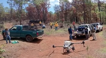 Cofom lanza programa con drones para restaurar bosques en Michoacán
