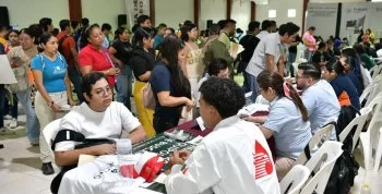 Jornadas de Paz llevan servicios médicos y afiliación al IMSS-Bienestar a Casas Geo en Tabasco