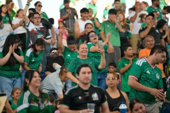 Chihuahuenses celebran triunfo de México ante Chequia en la Copa Mundial 2026
