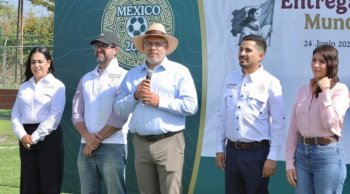 Gobierno de México y Michoacán inauguran cancha de fútbol 5 en Yurécuaro como parte del 'Mundial Social'