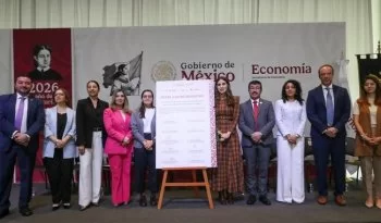 Secretaría de Economía firma convenios con universidades para profesionalizar el servicio público