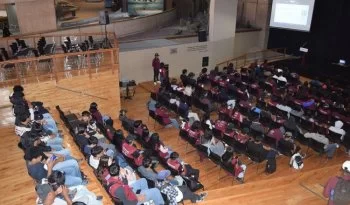 Capacitan a 180 jóvenes de Tijuana en cuidado colectivo y ciudadanía digital