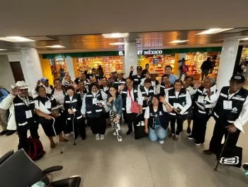 Arranca viaje de 'Mineros de Plata 23' para reunir a adultos mayores guanajuatenses con sus familias en EU