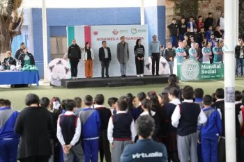 SEDIF promueve valores cívicos y deporte en el Centro Educativo Roberto Cabral del Hoyo
