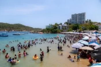 Acapulco lidera ocupación hotelera en Guerrero con 66.2% este domingo
