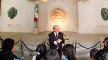 Estudiantes de Tarandacuao visitan Guanajuato Capital tras invitación del secretario de Educación