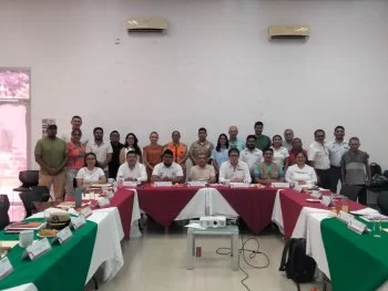 IBANQROO realiza primera sesión del Subconsejo del Santuario del Manatí en su 30 aniversario