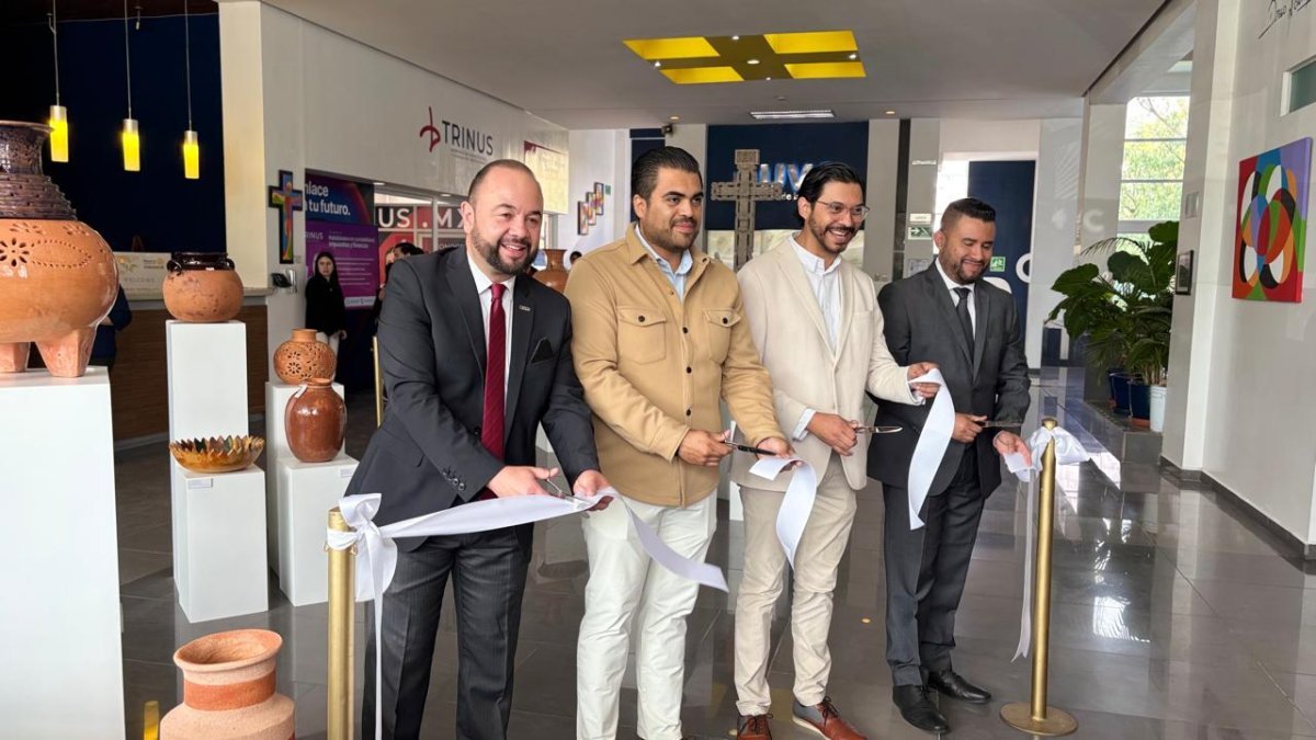 Gobierno de Zacatecas inaugura exposición artesanal itinerante “Tierra Colorada” en la Universidad de la Vera Cruz