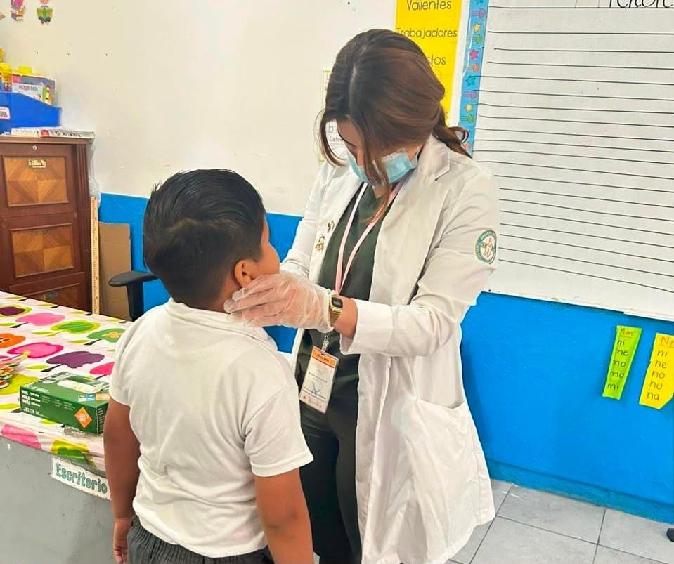 Salud bucal: gobierno de Chihuahua atiende a 26 mil niños en escuelas de Juárez