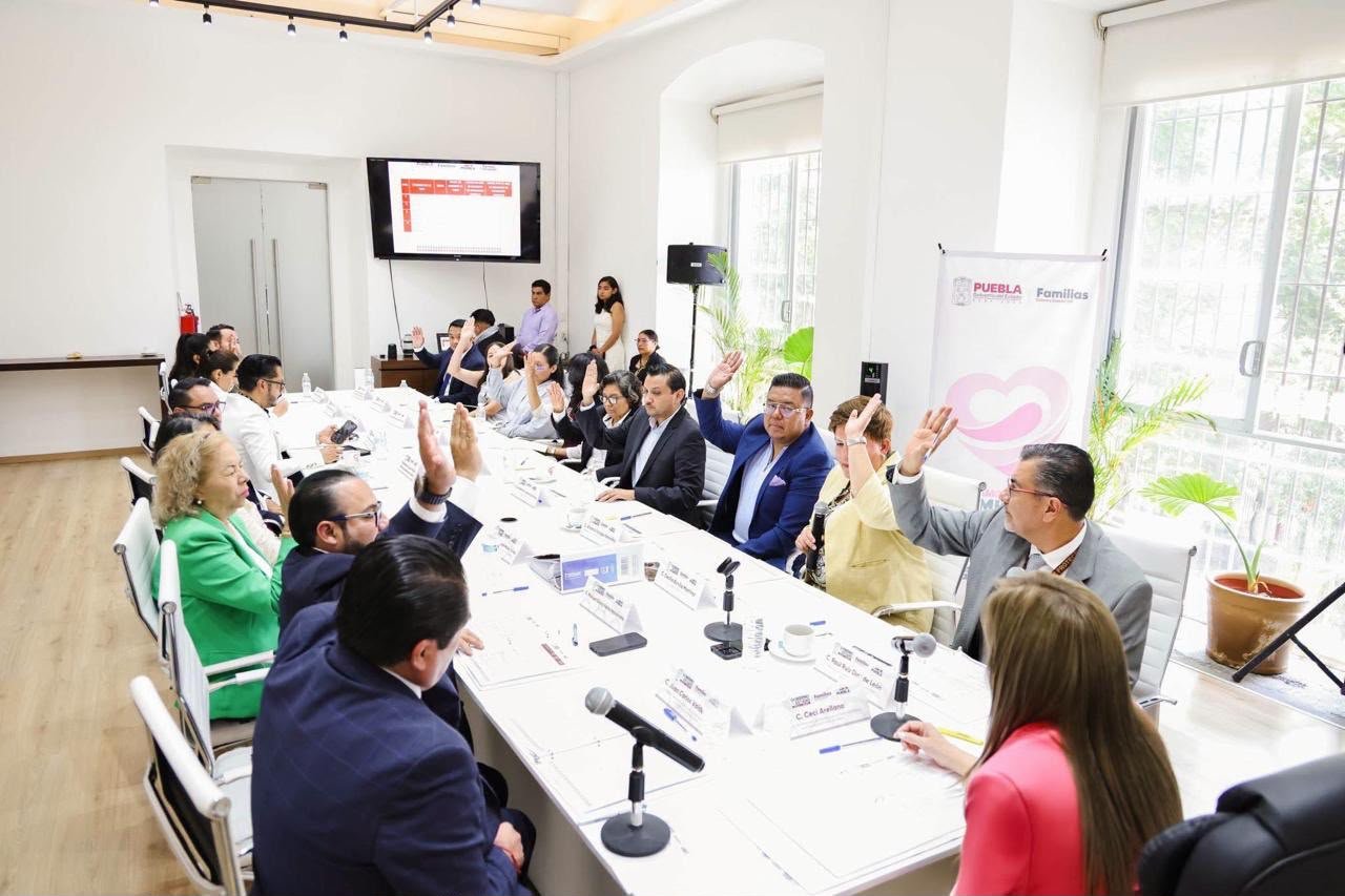 SEDIF Puebla reporta avances en adopciones: tres concluidas y nueve certificados de idoneidad