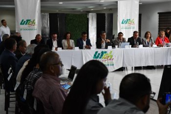 Chihuahua y Guanajuato intercambian experiencias sobre microcredenciales en educación superior