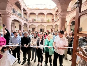 Gobierno de Zacatecas presenta exposición 'La Paz a través de la Cultura' con 35 obras de artistas locales