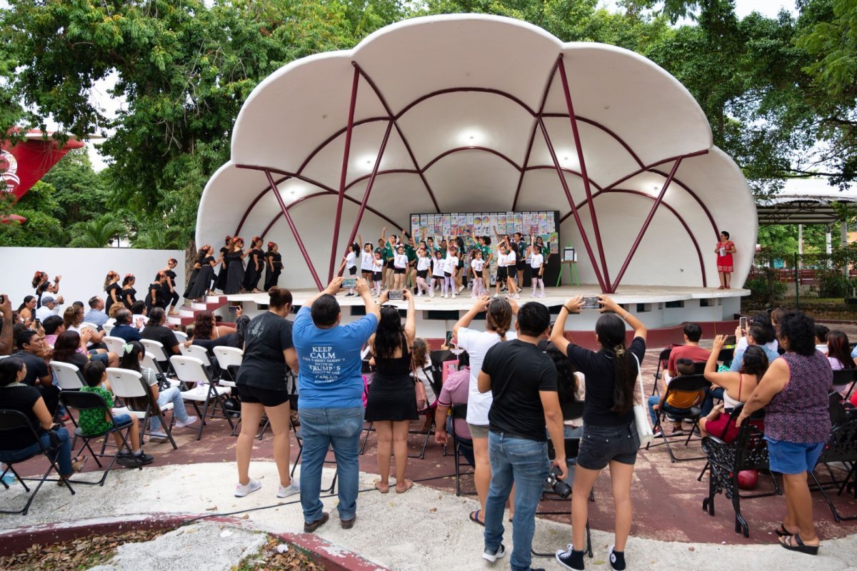 FPMC clausura primer semestre de talleres gratuitos en el BiblioAvión Gervasio de Cozumel