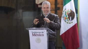 Inversión histórica de 300 mdp para turismo y rescate ambiental en zona lacustre de Michoacán