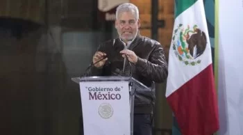 Inversión histórica de 300 mdp para turismo y rescate ambiental en zona lacustre de Michoacán