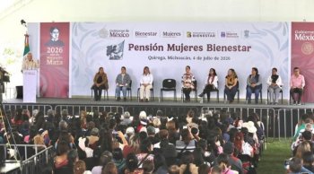 Gobierno de Sheinbaum entrega 146 mil Pensiones Mujeres Bienestar en Michoacán