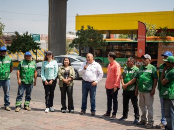 VIDUSA y FIDEURB rehabilitan camellón del Metro en avenida Colón, Monterrey