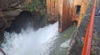 Conagua inicia desfogue controlado en presa de Cointzio por lluvias; no hay riesgo para la población