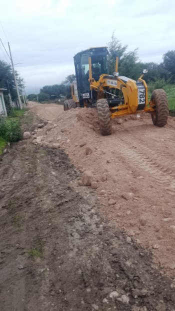 Gobierno de Puebla rehabilita 26.5 km de caminos saca cosechas en Xochitlán Todos Santos