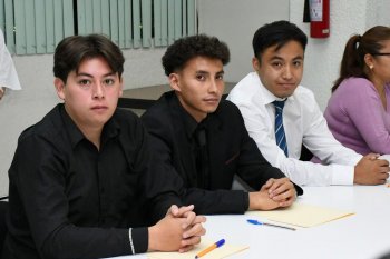 Seis estudiantes de la UTH representarán a Puebla en becas de la Alianza del Pacífico