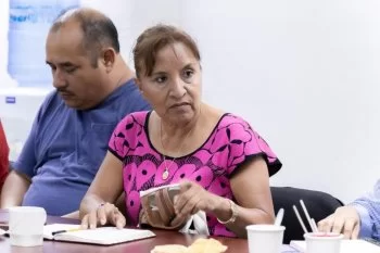 Acuerdan mesas técnicas para reordenar taxis en el Centro Histórico de Oaxaca