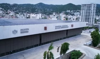 HRAE de Acapulco realiza cuarta jornada quirúrgica de cataratas del año; beneficia a 99 adultos mayores