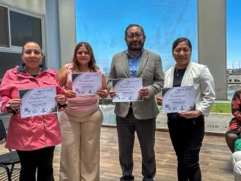 IPMP entrega 35 constancias a docentes por cursos con valor para USICAMM