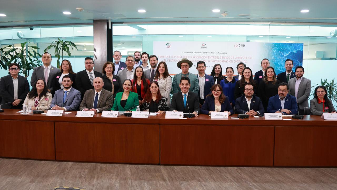 Convenio entre Senado y centro especializado busca cerrar brecha tecnológica en México