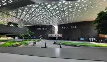 Cineteca Nacional recibe homenaje en Festival de Cine Buñuel Calanda por su labor de preservación
