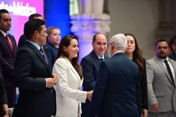 Gobernadora Tere Jiménez reconoce labor de abogados en Aguascalientes por Día del Abogado