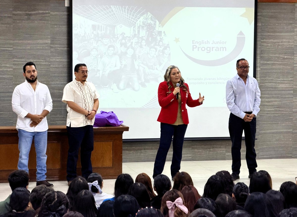 Certifican a 228 docentes de Querétaro para fortalecer enseñanza del inglés