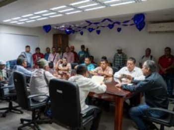 CICAEG atiende demandas de infraestructura carretera en San Luis Acatlán