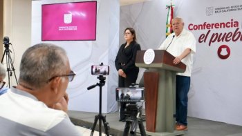 Gobernador de BCS destaca gobernabilidad y diálogo en Conferencia para el Pueblo