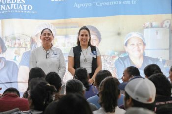 Taller de emprendimiento en Abasolo y Huanímaro impulsa proyectos con apoyo estatal