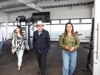Gobernador David Monreal supervisa obras y proyecta nuevo gimnasio para Mineros de Zacatecas