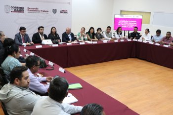 Gobierno de Puebla y sindicatos de la UNT acuerdan dar seguimiento a demandas laborales